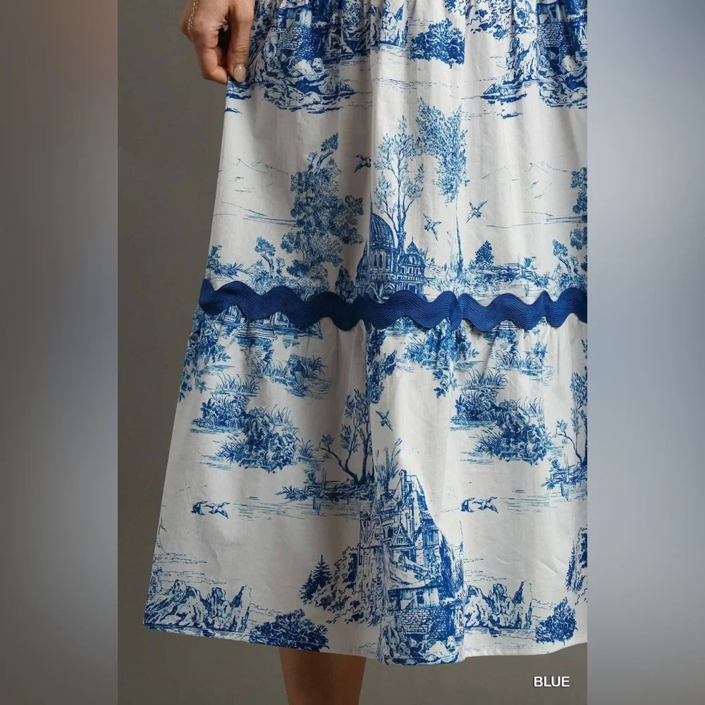 N60 Umgee Blue and White Patterned Maxi Dress - Picture 5 of 5